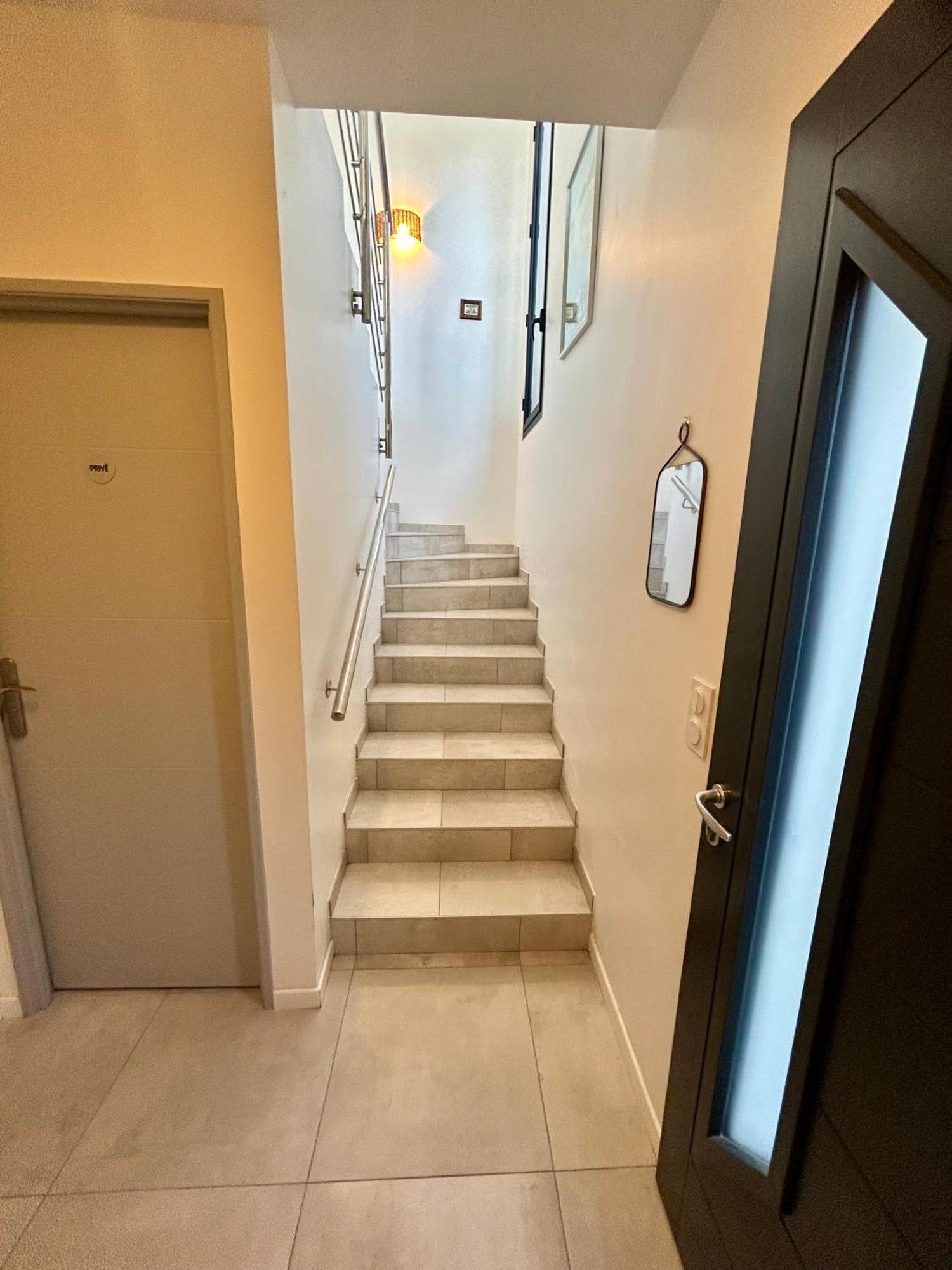 Appartement Luxe Le Levant Hyères Eksteriør bilde